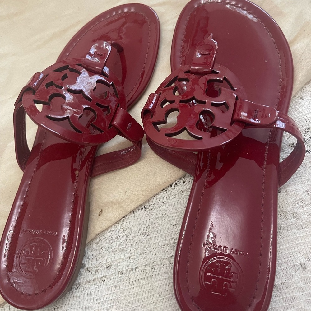 Tory Burch Red Sandals with Iconic Medallion Design